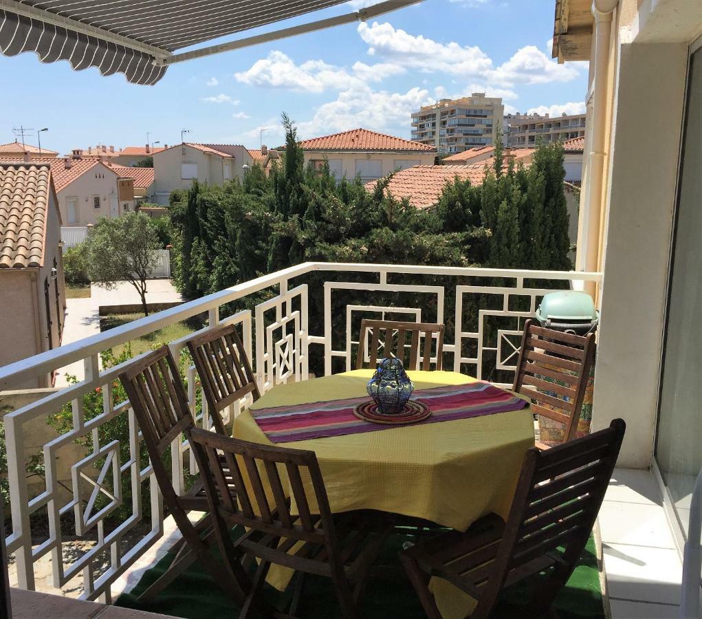 Sci Moliere Apartment Сен-Киприен Екстериор снимка